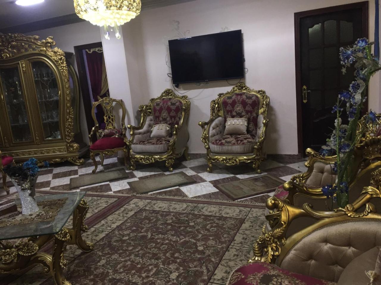 Authentic Pyramid Lifestyle Cairo